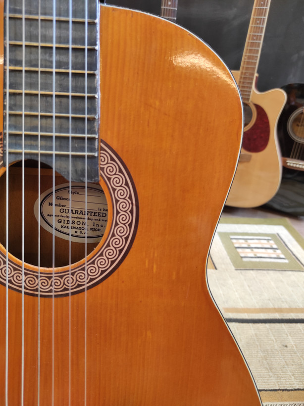 گیتار کلاسیک Gibson Guaranteed