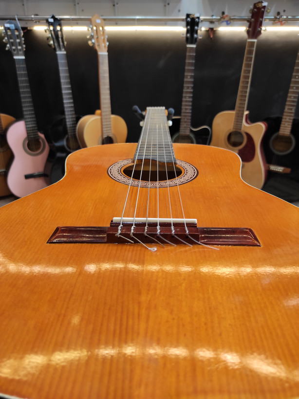 گیتار کلاسیک Gibson Guaranteed