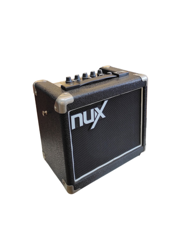 آمپلی فایر nux Mighty 8